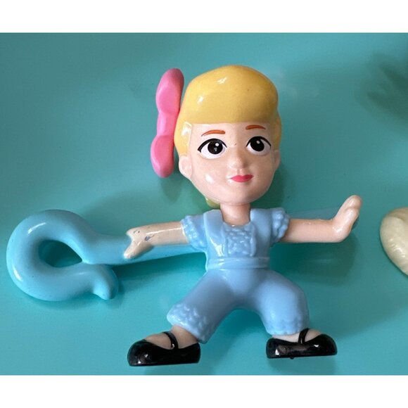 Mixed Lot of 8 Random Made For McDonald's Collectible Toys (See Photos) - Picture 5 of 6